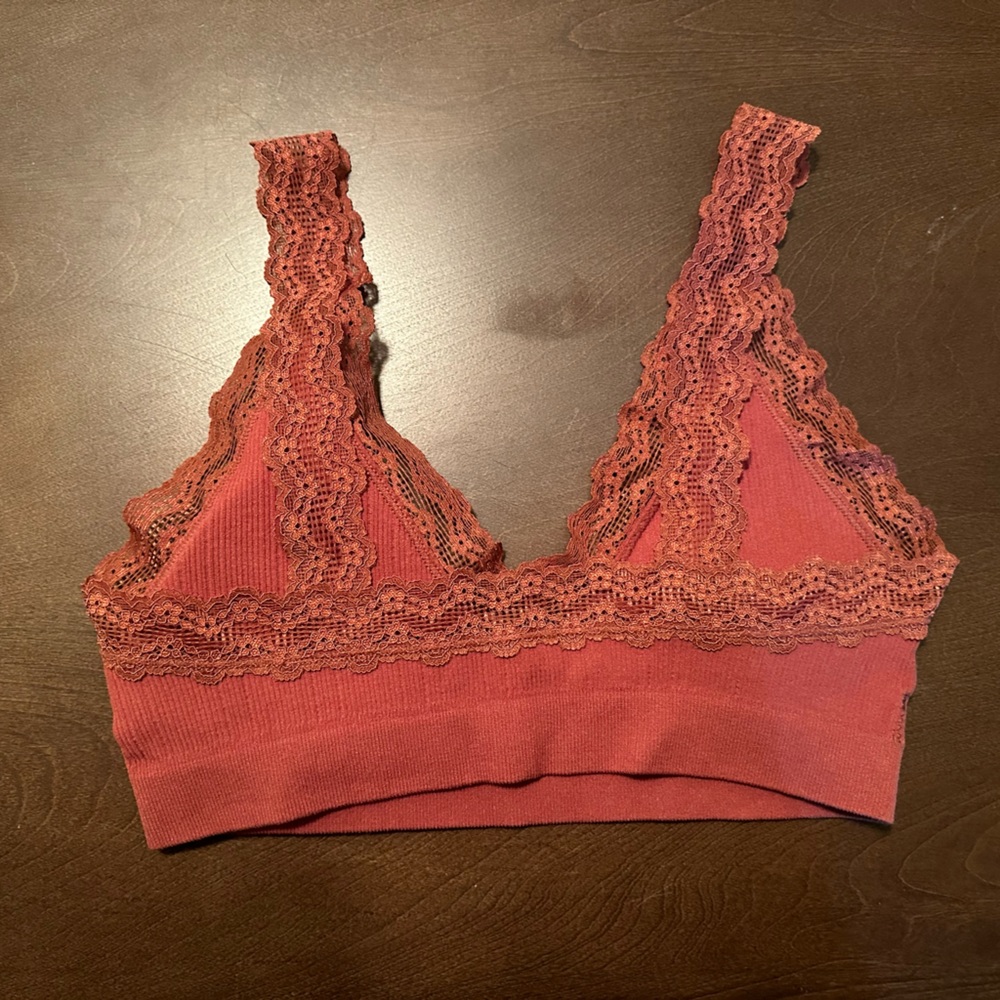 Bralette - Picture 2 of 3